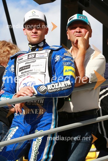  Matej Žagar, speedwayist (Slovenija);  Franc ŽagarŽagar pred dirko na domačem terenu