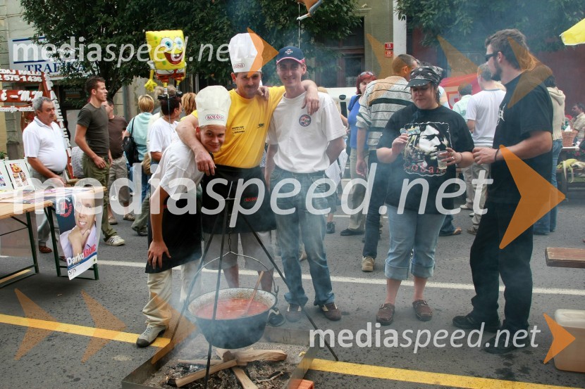 Kuhanje bogračaBogračfest 2007