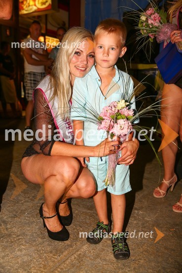  Sanja Štiberc, 2. spremljevalka, Miss bikini 2015;  ... Miss bikini 2015