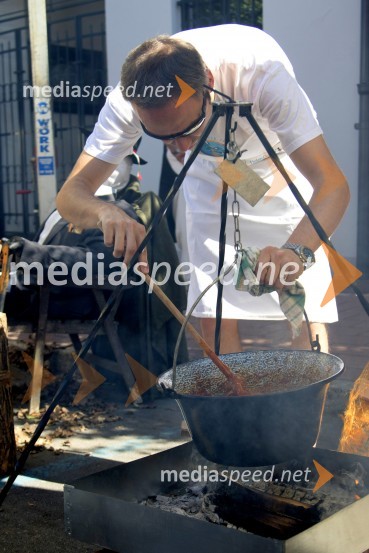 Bogračfest 2015Bogračfest 2015 postregel z rekordnim številom obiskovalcev in tekmovalnih ekip