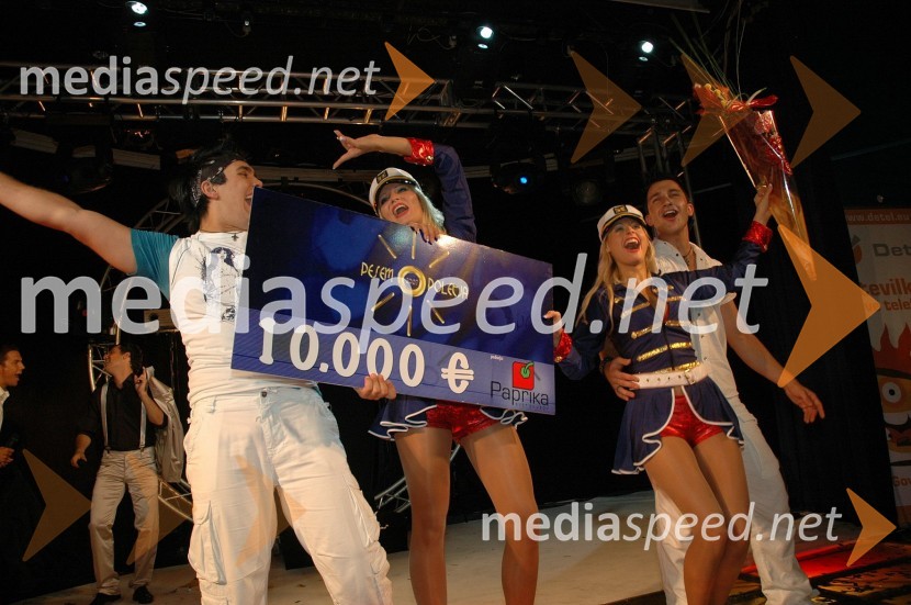 Skupina Turbo Angels: Aleš Vovk - Raay, Maša Medik, Marjetka Jurkovnik in Turbo Dejan, zmagovalciPesem poletja 2007