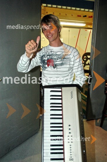 Rok Kosmač, pevecPesem poletja 2007