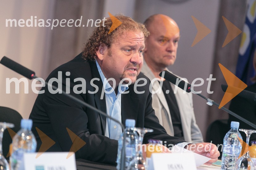  Darko  Brlek, direktor, Festival Ljubljana;  Iztok Kovač, direktor Zavoda EN-KNAP in umetniški vodja Centra kulture Španski borciPandrujev Faust in druge velike zgodbe do zaključka Festivala Ljubljana