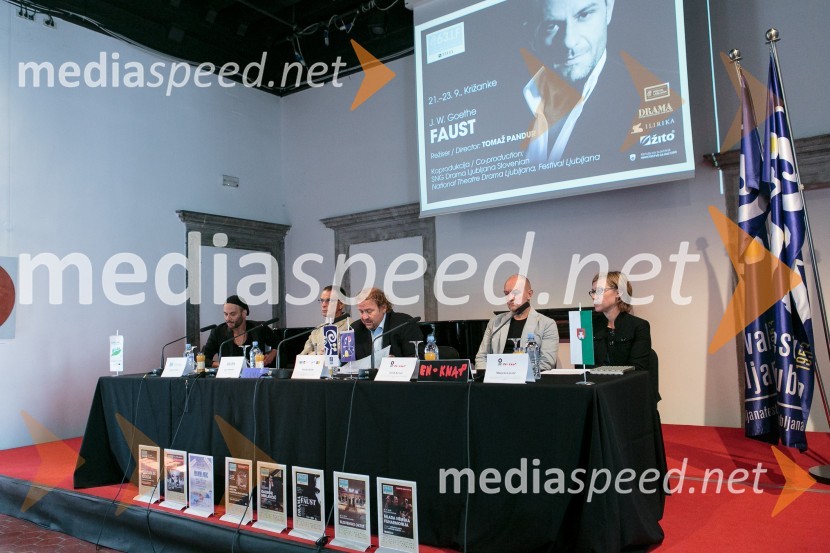  Tomaž Pandur, režiser;   Igor  Samobor, igralec, ravnatelj SNG Drama Ljubljana;  Darko  Brlek, direktor, Festival Ljubljana;  Iztok Kovač, direktor Zavoda EN-KNAP in umetniški vodja Centra kulture Španski borci;  ... Pandrujev Faust in druge velike zgodbe do zaključka Festivala Ljubljana