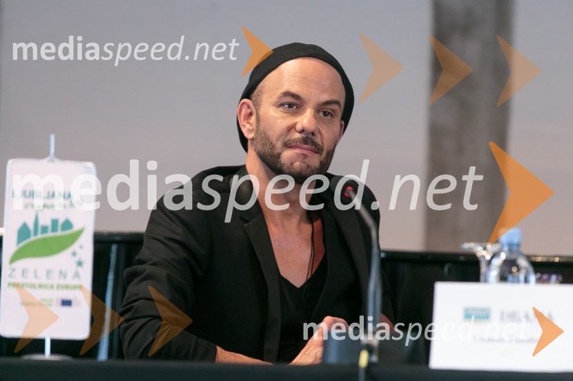  Tomaž Pandur, režiserPandrujev Faust in druge velike zgodbe do zaključka Festivala Ljubljana