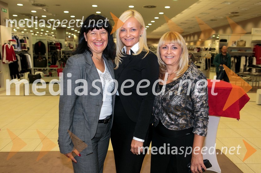   Irena Velenšek, vodja trgovina, Modiana Celje; dr. Jerneja Jager, izvršna direktorica divizije Modiana;  Nada Šepec, Modiana20. obletnica trgovine Modiana