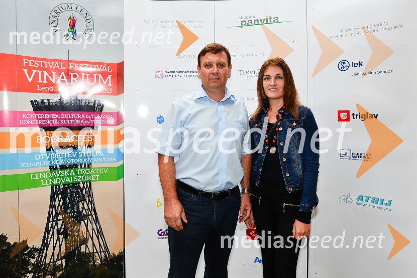 mag. Anton Balažek, župan občine Lendava;  Monika Bači, direktorica prireditve Lendavska trgatev 2015Lendavska trgatev 2015