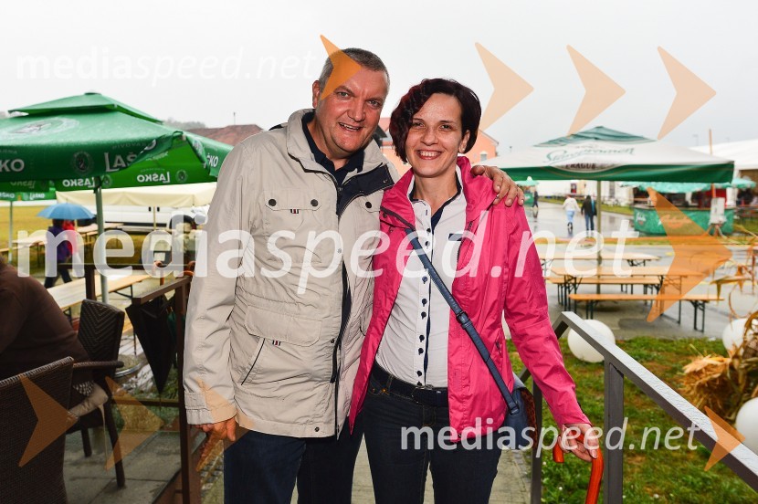  Igor Kolenko, direktor prireditve Bogračfest 2015, direktor Stanovanjskega podjetja Lendava;  Klavdija Prša, Občina LendavaLendavska trgatev 2015