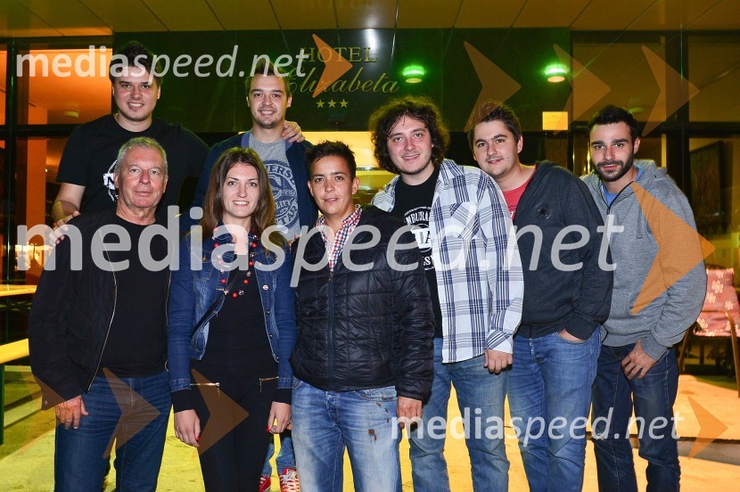  ... ;  ... ;  Monika Bači, direktorica prireditve Lendavska trgatev 2015;  Nikola Bosilj, skupina Mejaši;  ... ;  Edo Drakulić, skupina Mejaši;  ... ;  ... Lendavska trgatev 2015