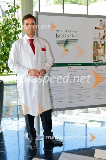 prof. dr. Igor But, dr. med., spec. ginekologije in porodništvaMedical center Rogaška z obnovo zgradbe Terapija in inovativnimi zdravstvenimi programi