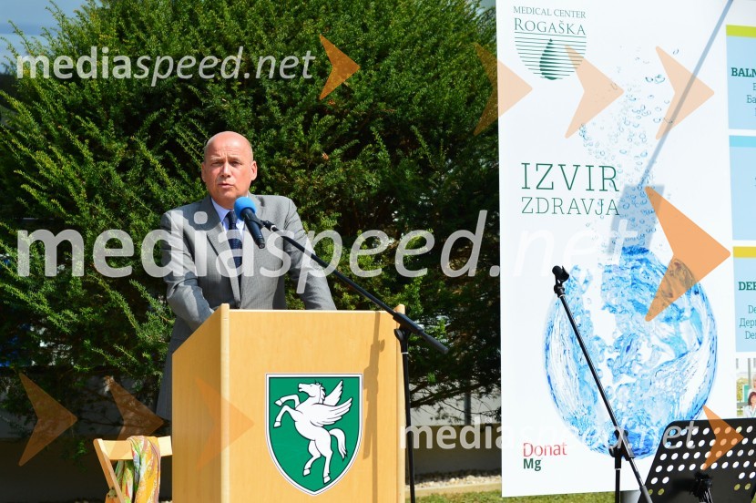  Marko  Lenček, direktor, Medical center RogaškaMedical center Rogaška z obnovo zgradbe Terapija in inovativnimi zdravstvenimi programi