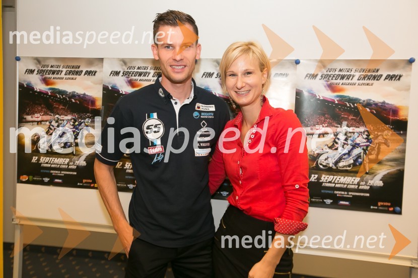  Matej Žagar, speedwayist (Slovenija);  Maja Mehlin, strokovna sodelavka za odnose z javnostmi, AMZS	V Krškem vse nared za moto športni spektakel sezone