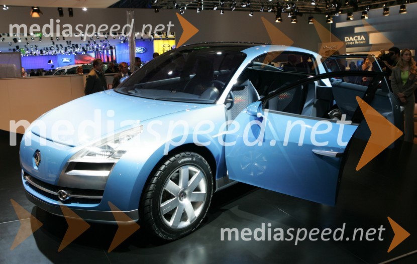 Novi konceptni avtomobil Renault EgeusMednarodni avtomobilski salon Frankfurt 2005