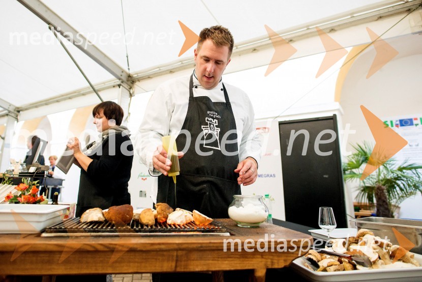 Restavracija Na GraduFestival prekmurske šunke in gibanice 2015