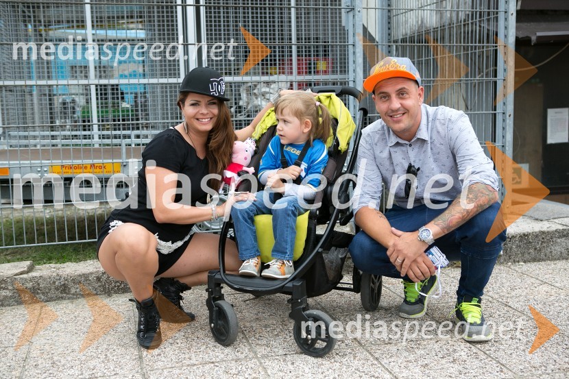  Neža Buh-Neisha, glasbenica;  Miša Prelog;  Boštjan Čukur, raper, 6 Pack ČukurLegende za Mišo, dobrodelna nogometna tekma