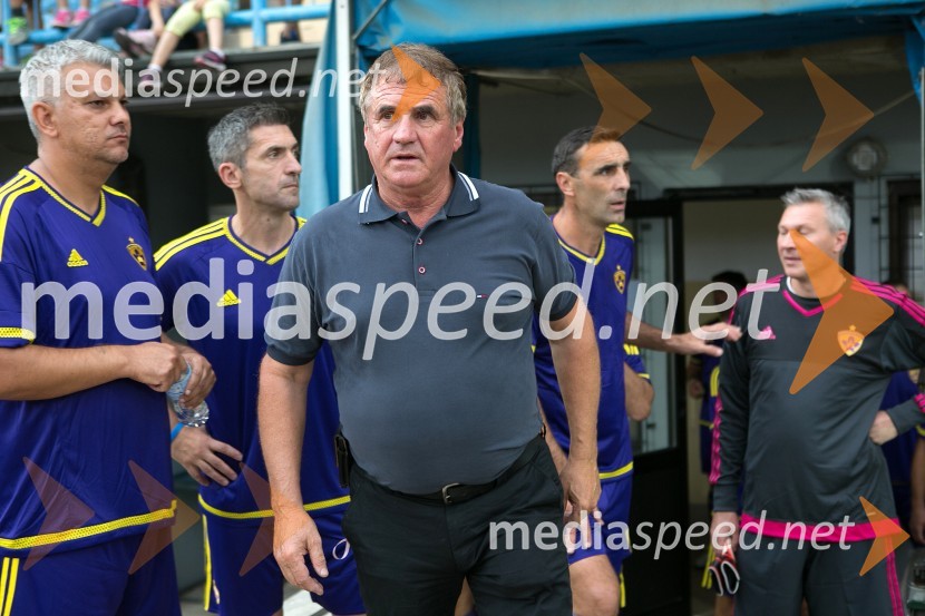  Bojan Prašnikar, nekdanji nogometaš, trener in selektor slovenske reprezentanceLegende za Mišo, dobrodelna nogometna tekma