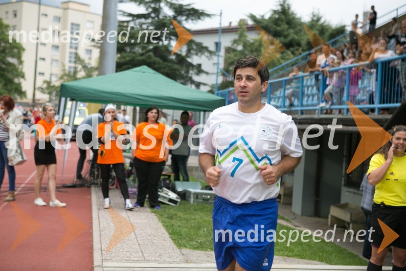  Džoni Novak, nekdanji nogometašLegende za Mišo, dobrodelna nogometna tekma
