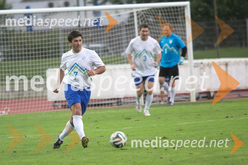  Džoni Novak, nekdanji nogometašLegende za Mišo, dobrodelna nogometna tekma