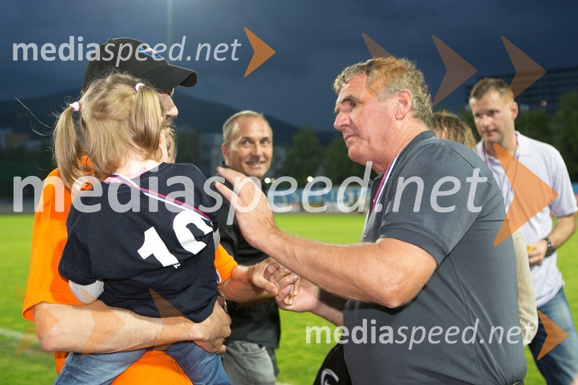  Miša Prelog;  Bojan Prašnikar, nekdanji nogometaš, trener in selektor slovenske reprezentanceLegende za Mišo, dobrodelna nogometna tekma