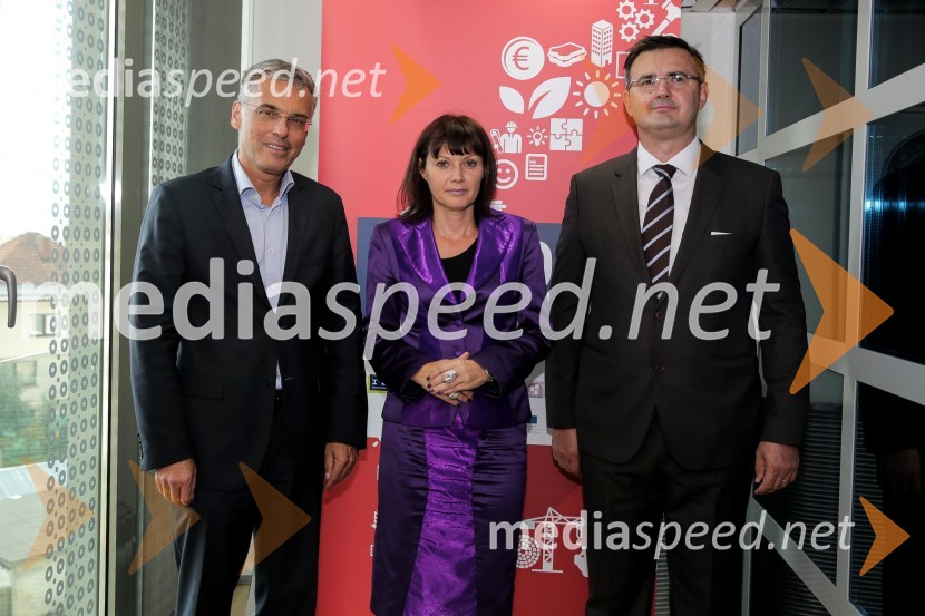 mag. Črtomir Remec, predsednik Inženirske zbornice Slovenije; mag. Andreja  Jernejčič, direktorica podjetja Lin&Nil;  Mirko Požar, Predsednik Zbornice za gradbeništvo SlovenijeFormule uspeha in vizija v gradbeništvu, okrogla miza