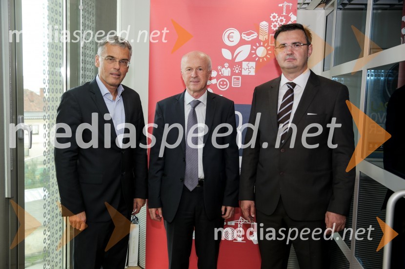 mag. Črtomir Remec, predsednik Inženirske zbornice Slovenije;  ... ;  Mirko Požar, Predsednik Zbornice za gradbeništvo SlovenijeFormule uspeha in vizija v gradbeništvu, okrogla miza