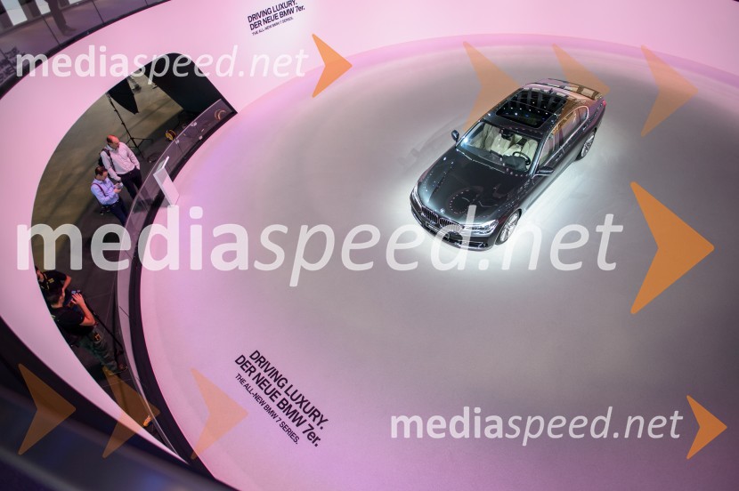 Novi BMW serije 7Mednarodni avtomobilski salon v Frankfurtu 2015