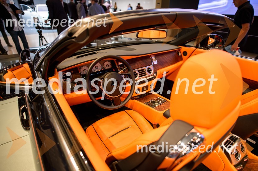 Rolls-Royce DawnMednarodni avtomobilski salon v Frankfurtu 2015