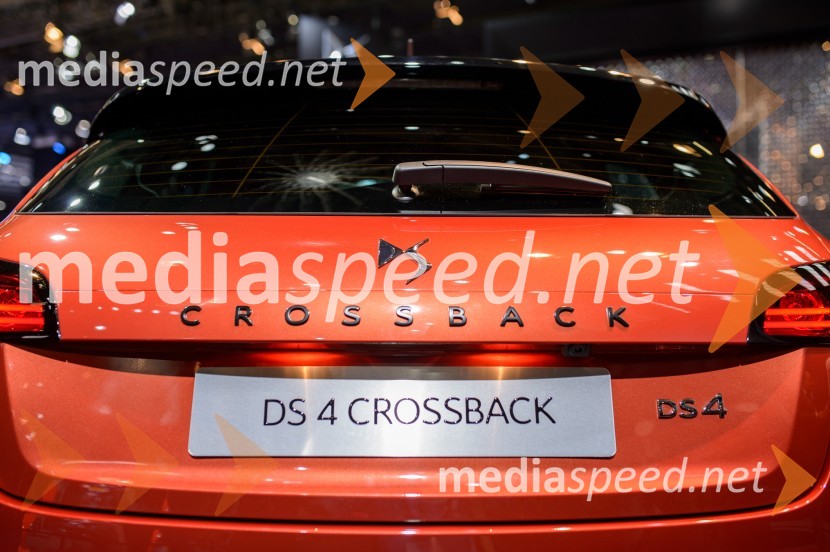 DS 4 CrossbackMednarodni avtomobilski salon v Frankfurtu 2015