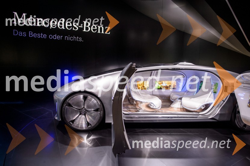 Mercedes-Benz IAA ConceptMednarodni avtomobilski salon v Frankfurtu 2015