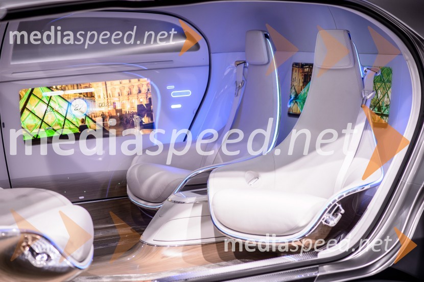 Mercedes-Benz IAA ConceptMednarodni avtomobilski salon v Frankfurtu 2015