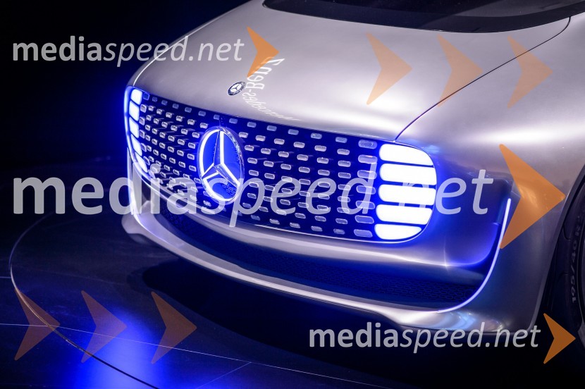 Mercedes-Benz IAA ConceptMednarodni avtomobilski salon v Frankfurtu 2015