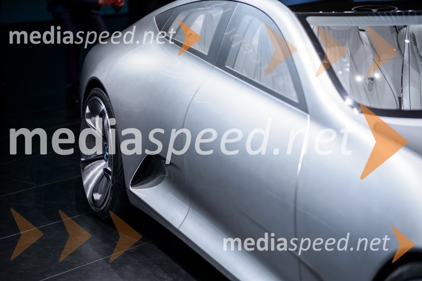 Mercedes-Benz IAA ConceptMednarodni avtomobilski salon v Frankfurtu 2015