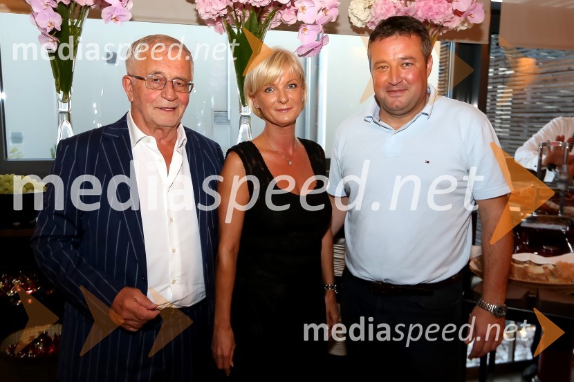 dr. Peter  Čeferin, pravnik, pisatelj;  Sonja Poljanšek Škrabec, lastnica Welness centra Sunny;  ... Sunny party ob 25-letnici Sunny Studia