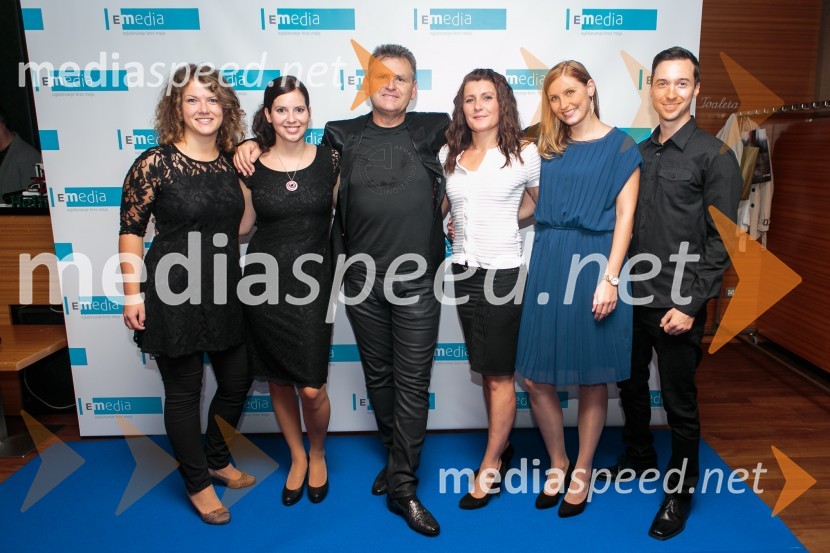  Špela Verbič, trženje, E-Media d.o.o.;  Valentina Pirih, vodja marketinga, E-Media d.o.o.;  Emil Temimovič, direktor, E-Media d.o.o.;  Breda Novak, računovodstvo, E-Media d.o.o.;  Beatrice Božič, trženje, E-Media d.o.o.;  Miha Narobè, oblikovanje, E-Media d.o.o.E-Media, 10 let