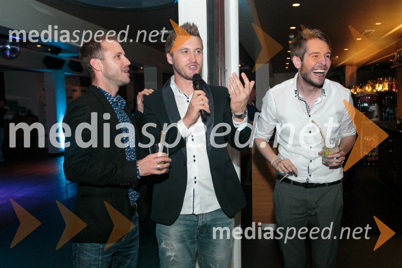  Martin Vrtačnik;  Denis Avdić, povezovalec;  Miha Drevenšek, nabava MüllerE-Media, 10 let