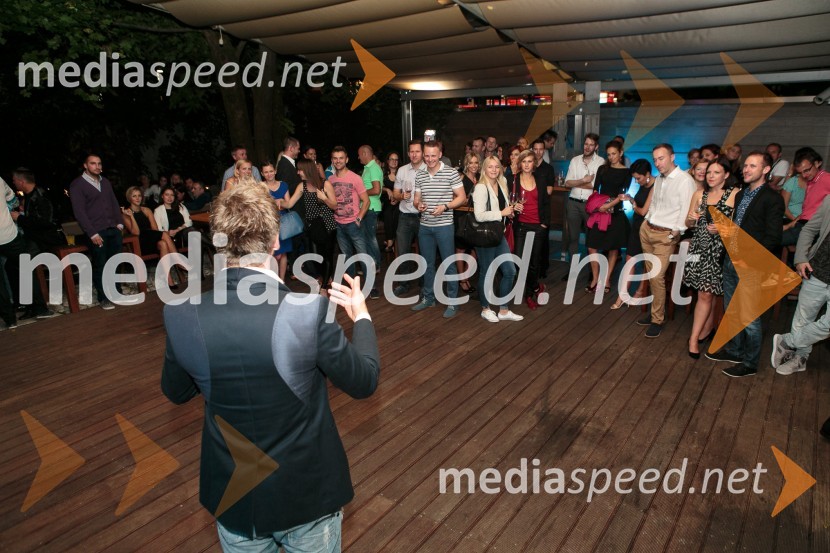  Denis Avdić, povezovalecE-Media, 10 let