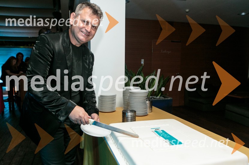  Emil Temimovič, direktor, E-Media d.o.o.E-Media, 10 let