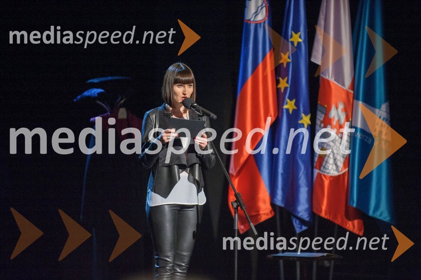  Franja  Pižmoht Potisk, novinarka40 let Univerze v Mariboru, svečanost