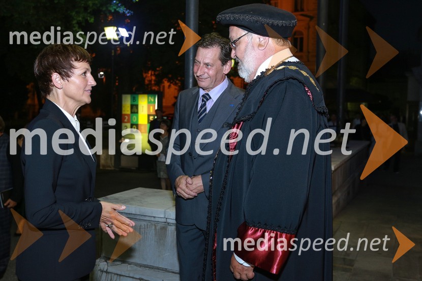 prof. dr. Maja Makovec Brenčič, ministrica za izobraževanje, znanost in šport;  Teodor Lorenčič, Univerza v Mariboru; prof. dr. Igor Tičar, rektor, Univerza v Mariboru40 let Univerze v Mariboru, svečanost