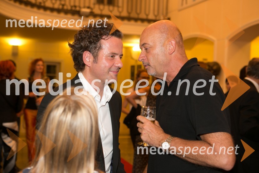  Vojko Belšak, igralec; dr. Borut Smrekar, svetovalec uprave SLG CeljeUčene ženske po motivih Molièrovih Učenih žensk, premiera SLG Celje