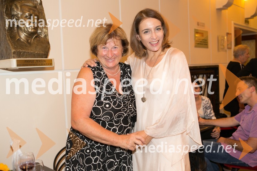  ... ;  Barbara Medvešček, igralkaUčene ženske po motivih Molièrovih Učenih žensk, premiera SLG Celje