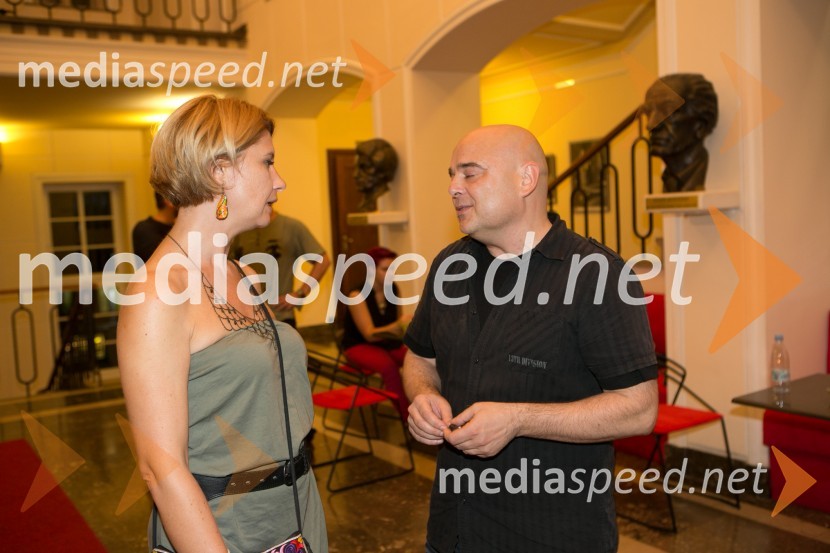  Vesna Pernarčič, igralka;  Branko  Rožman, avtor glasbe in korepetitorUčene ženske po motivih Molièrovih Učenih žensk, premiera SLG Celje