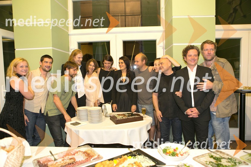 Učene ženske po motivih Molièrovih Učenih žensk, premiera SLG Celje