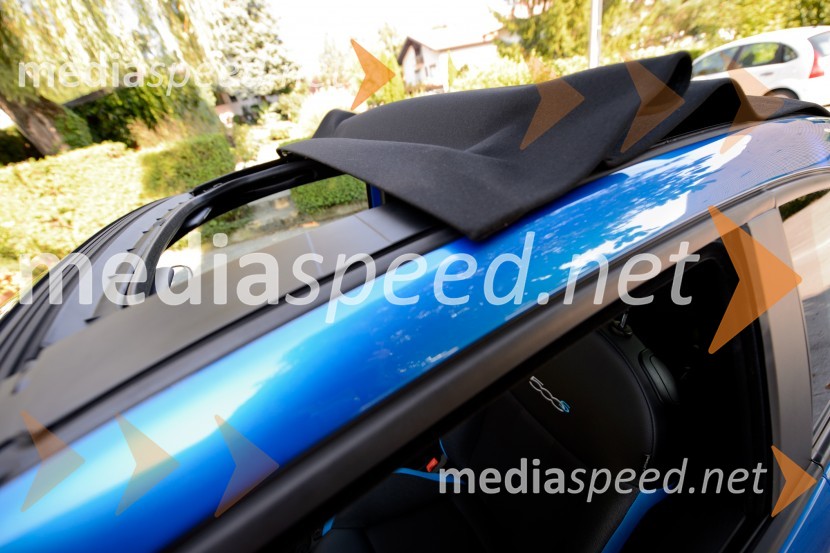 Fiat 500C 1.2 8V Sport, sekvenčno pomikanje platnene streheFiat 500C 1.2 8V Sport, mediaspeed test