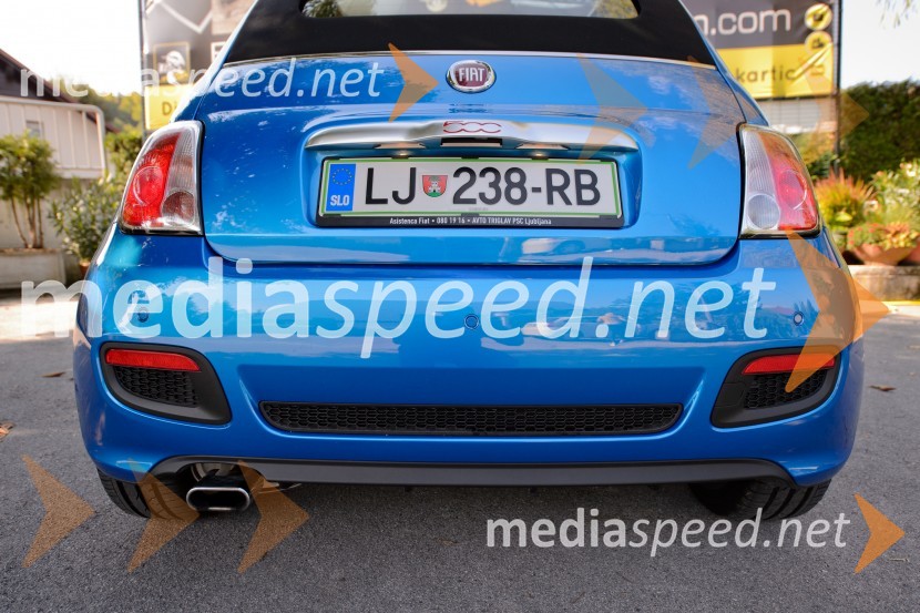 Fiat 500C 1.2 8V Sport, športni izgled opreme SportFiat 500C 1.2 8V Sport, mediaspeed test