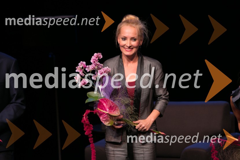  Tanja Ribič, igralkaČudežna terapija, premiera MGL