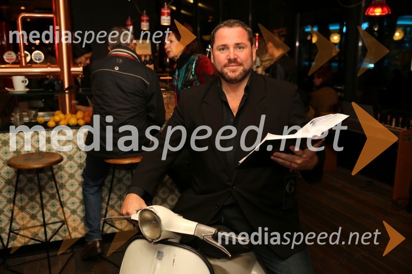  Jaki Jurgec, operni solistSeviljski brivec peče pico