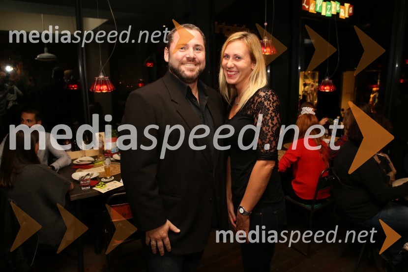  Jaki Jurgec, operni solist;  Mateja Kožuh, producentka Opere in Baleta SNG MariborSeviljski brivec peče pico