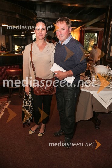  Špela Žle;  Bojan Križaj, nekdanji smučarGolf turnir z Bojanom Križajem 2015