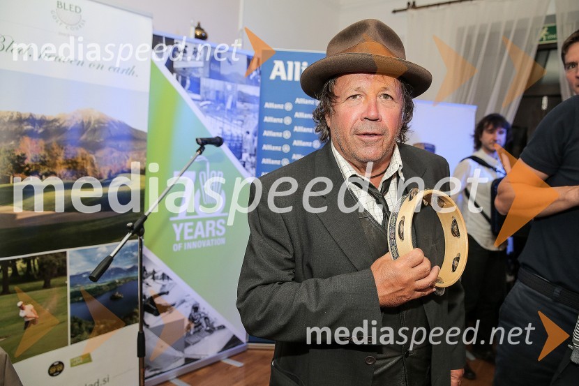  Peter Lovšin - Pero, pevecGolf turnir z Bojanom Križajem 2015